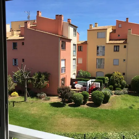 Studio Familial Proche Port Et Plage Apartmán