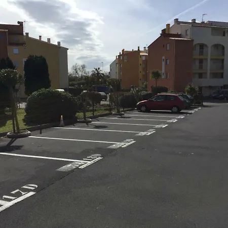 Studio Familial Proche Port Et Plage Apartmán
